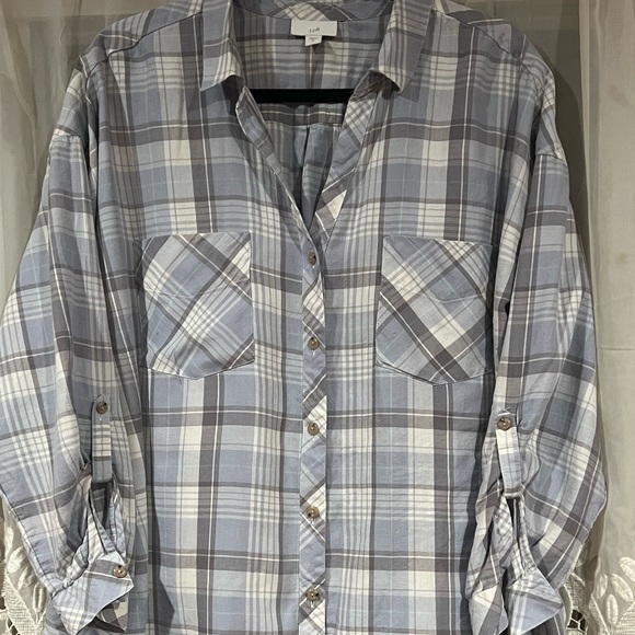 🍁J. Jill XL Blue flannel print top🍁 - Picture 3 of 6